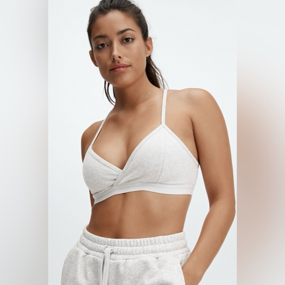 FABLETICS Live-In Racerback bralette NWOT